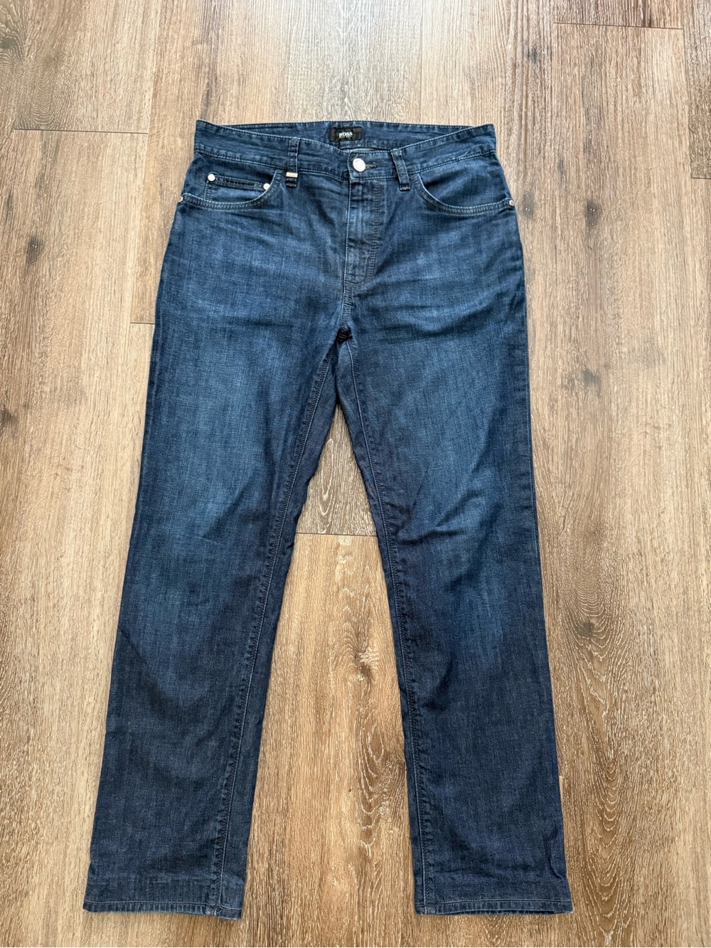 Hugo Boss Men's Indigo Straight-Leg Lightweight Jeans size 30